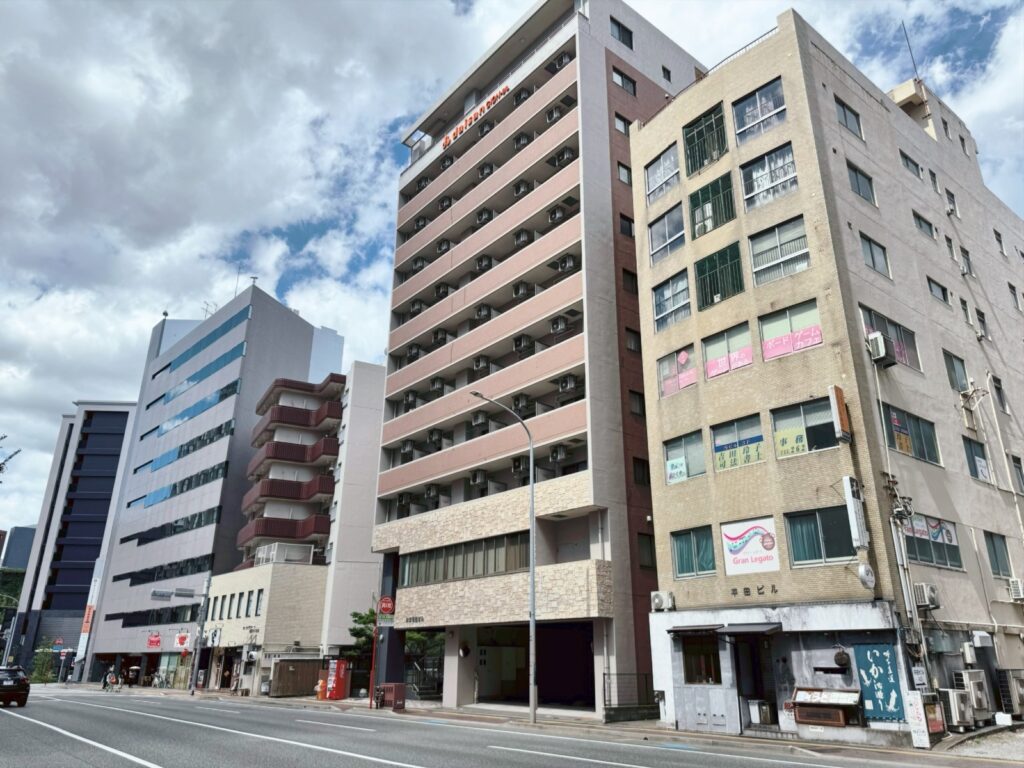 福岡市博多区祇園町のKAF4号対象物件・平田ビル周辺の外観